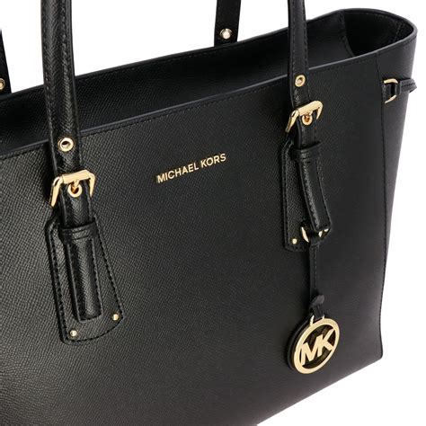 michael kors negro|Michael Kors black leather tote.